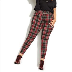 City Chic Harley Plaid red skinny jean, Size 18/M